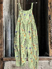 SHEIN LUNE CURVE Plus Size Casual Vacation Loose Adjustable Button Digital Ditsy Floral Jumpsuit, Suitable For Countryside Gathering, Picnic - Green - View 1