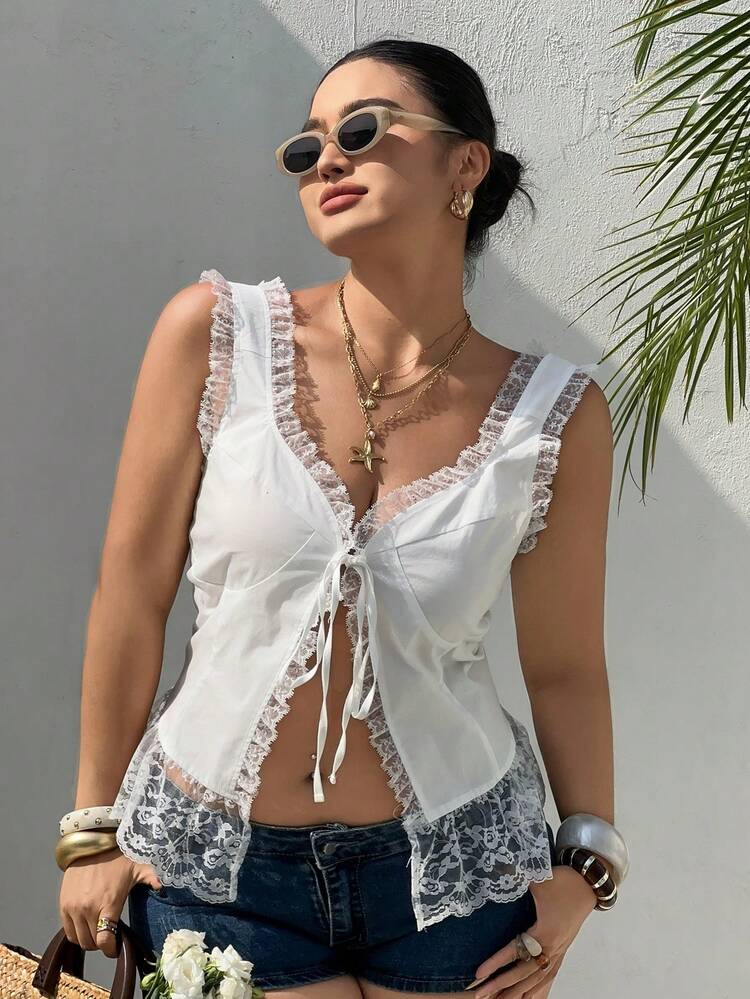 Dazy Plus Plus Size Women Contrast Lace Sexy Casual Tie-Up Camisole And Tank Top, White, Spring/Summer