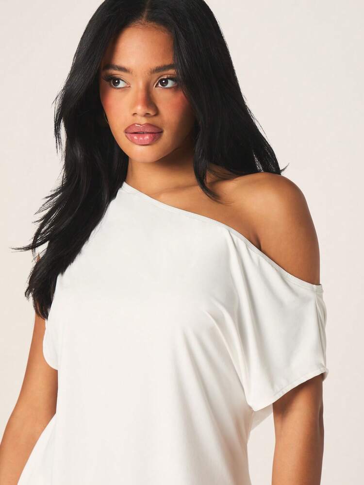 MISSGUIDED Women's Off Shoulder Short Sleeve Bodycon Mini Dress White Summer Casual Party Outfit Fitted Stretchy Jersey Fabric Fashion