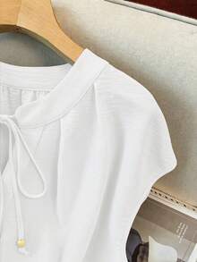 GlowEve CURVE Camiseta sin mangas de mujer talla grande, elegante, de unicolor, con cuello redondo, contraste de color y cordón ajustable - Blanco - Ver 7
