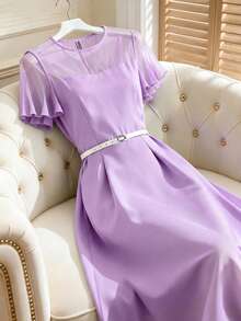 Qadelle Đầm nữ màu trơn cổ tròn eo dáng chữ A chất liệu chiffon phối họa tiết tay loe, thanh lịch, thích hợp đi nghỉ mát, đi làm, dự tiệc, ngày Valentine, phong cách Pháp cổ điển, đa năng, dự tiệc đầu xuân/hè, tay loe ngắn, màu xanh nhạt, dáng dài ngang gối. - Màu tím - Xem 3