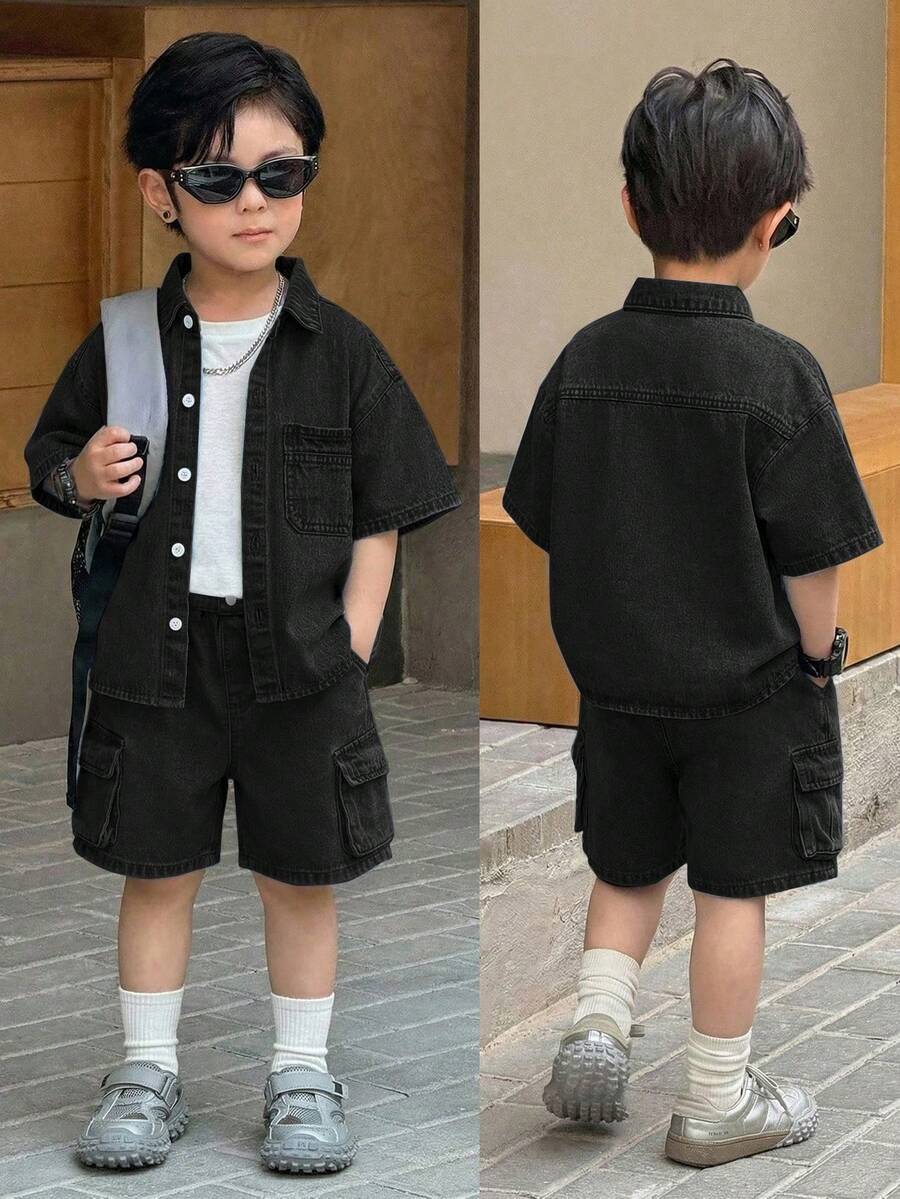 SHEIN 2件套男童宽松牛仔蓝短袖衬衫和工装短裤套装 - 黑色 - 查看 1