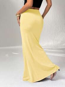 SHEIN EZwear Plus Size Women Elegant Solid Color Mermaid Maxi Skirt - Pale Yellow - View 2