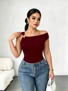 Elenzga Plus Size Asymmetric Collar Fitted T-Shirt, Versatile Casual Top, Spring/Summer - Burgundy - View 3