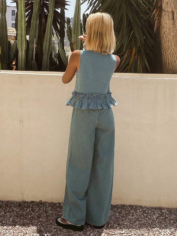 Women's Blue Sleeveless Vest With Ruffle Hem Design And Loose Fit Jeans Set, Suitable For Spring And Summer