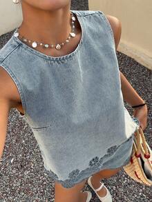 Conjunto de verano casual para mujer con top sin mangas de cuello redondo con bordado floral y dobladillo hueco, y shorts rectos - Azul - Ver 6