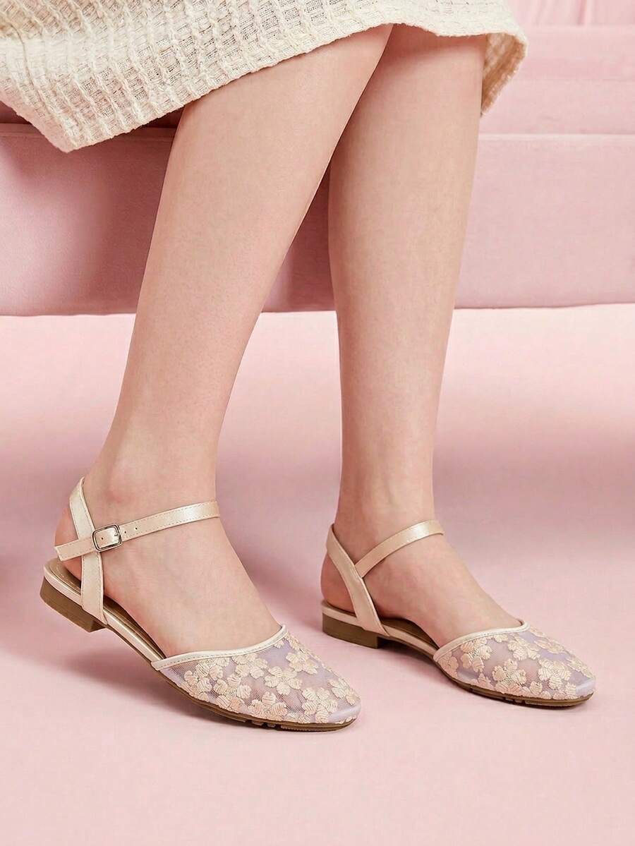 CUCCOO DOLLMOD Women's Shoes, Pink Fashion Round Toe Flower Embroidery Word With Mary Jane Cute And Sweet, Closed Toe Side Empty Flat Sandals - Pear Blossom - Pink - View 1