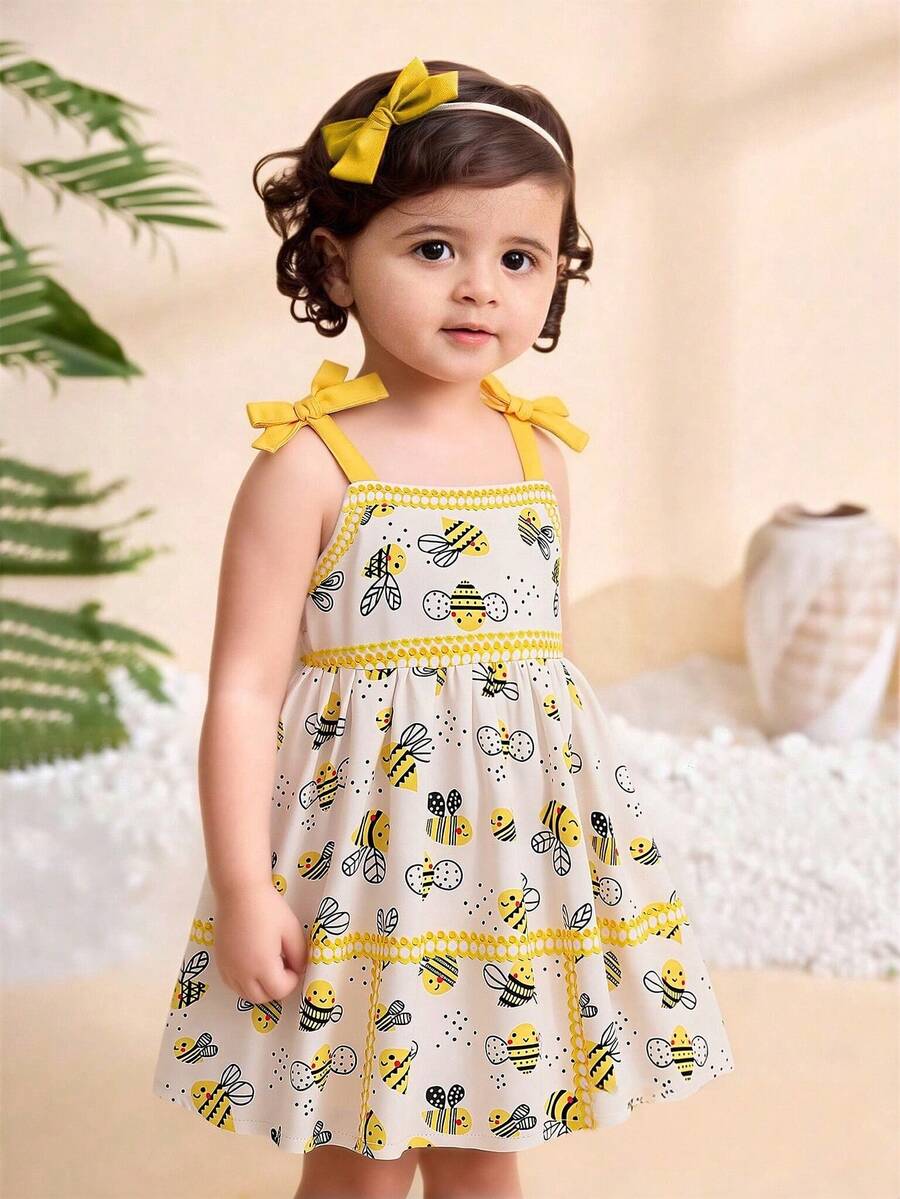 SHEIN Playful Pals 女嬰可愛卡通蜜蜂印花對比色綁肩無袖A字軟休閒洋裝，夏季