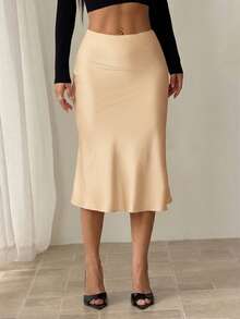 SHEIN PETITE Black High Waist Solid Color Skirt With Satin Texture Suitable For Dance And Daily Wear - Mustard Yellow - View 4