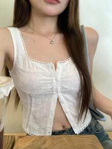 DAZY 貼身蕾絲紋理提花女款背心上衣 外出短版上衣 - 白色 - 查看 6