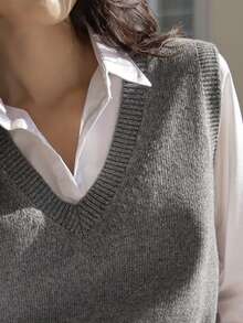 DAZY Solid V-Neck Sweater Vest Without Blouse,Fall Clothes - Grey - View 5