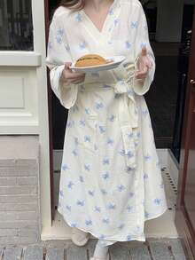 女士 INS 蓝色蝴蝶结印花和服浴袍休闲宽松舒适浴袍睡衣家居服 - 彩色 - 查看 3