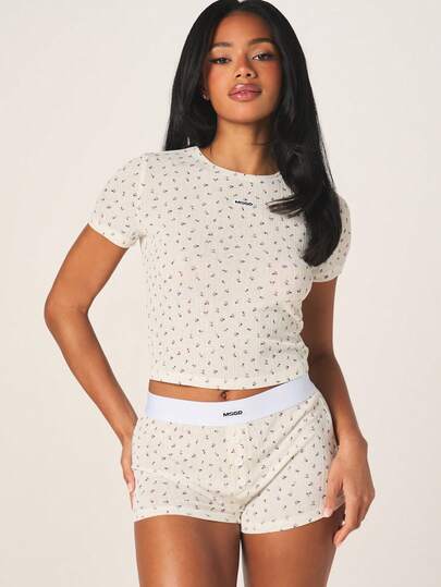 MISSGUIDED Ribbed Pointelle Floral Print Crop Top And High Waist Shorts Lounge Set Two Piece Coordinating Outfit Casual Comfort Wear