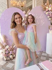 SHEIN Glamorique Kids 小女孩公主裙，吊带荷叶袖，紫色，亮片，奢华派对礼服，珍珠缎带，手工缝制白色珍珠，彩色薄纱裙，生日派对，婚礼，节日 - 紫色 - 查看 3