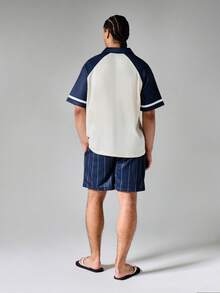 SUMWON Conjunto de polo y pantalones cortos a juego con mangas raglán, gráfico en el pecho y pantalones cortos a rayas, conjunto casual de verano - Multicolor - Ver 2