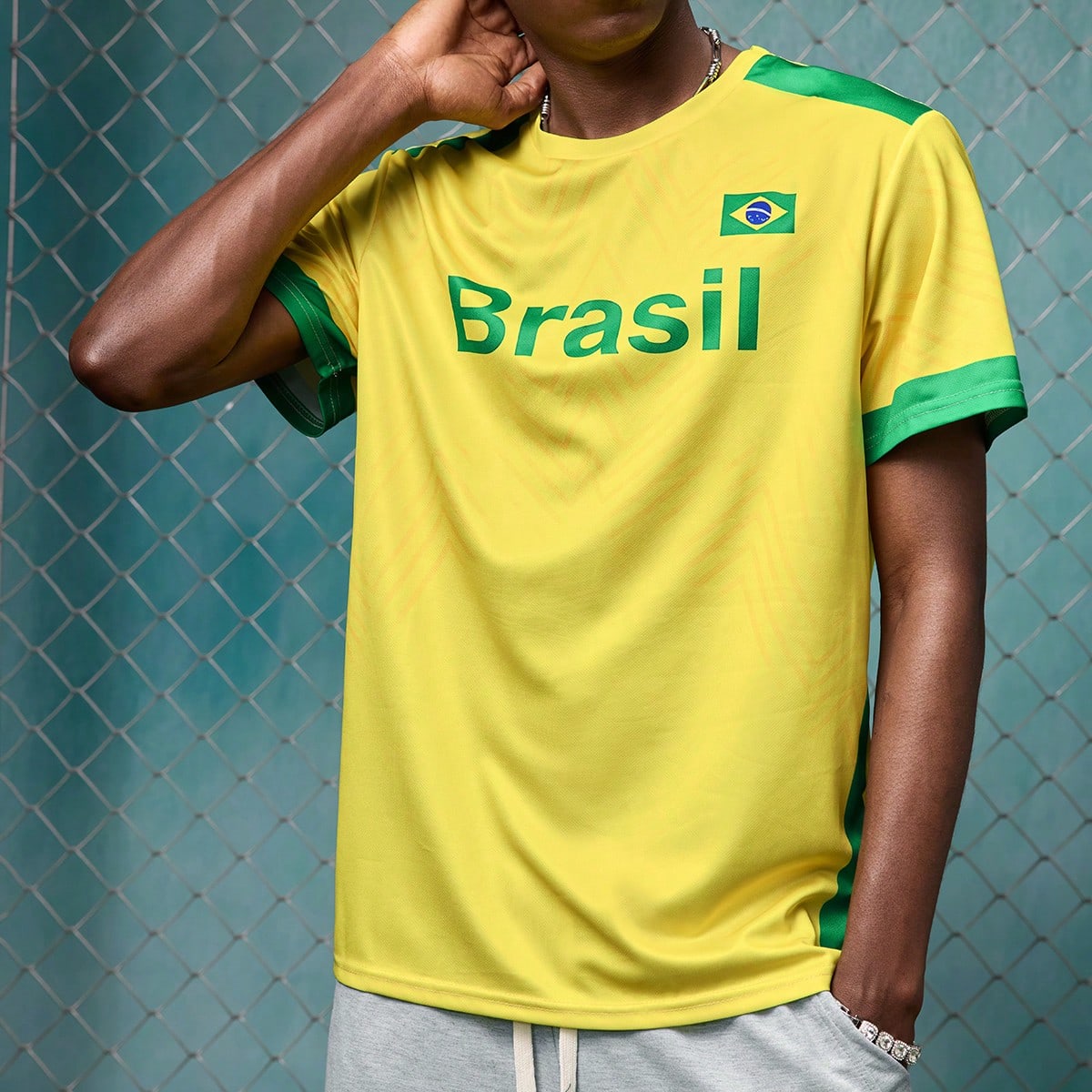 Maglia da calcio stile Brasile da uomo, girocollo, comoda e traspirante, adatta per partite, allenamenti di calcio e uso casual quotidiano, Brasile