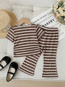 Conjunto informal de niña bebé de camiseta a rayas y pantalones acampanados, adecuado para el verano - Blanco - Ver 2