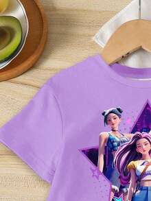 SHEIN 一套少女休闲卡通韩流女孩图案紫色和黑色撞色印花短袖圆领T恤和短裤套装，适合春夏外出穿着。 - 彩色 - 查看 3