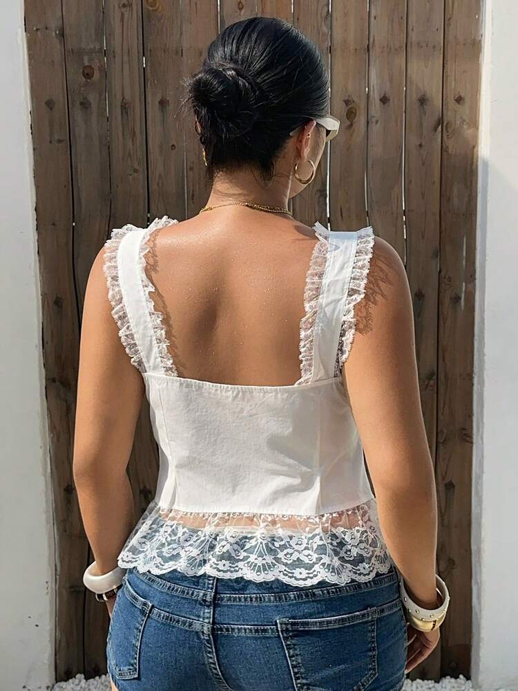 Dazy Plus Plus Size Women Contrast Lace Sexy Casual Tie-Up Camisole And Tank Top, White, Spring/Summer