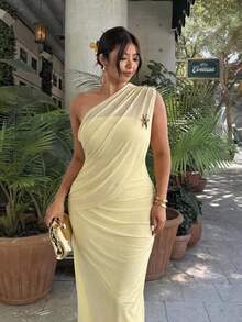 Firerie Plus Size Elegant Light Yellow Summer Wedding Party Guest Dress For Women, Ruched One Shoulder Fitted Graduation Dress, Solid Color - Yellow - View 2