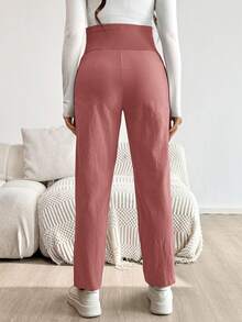 SHEIN Pantalones casuales de maternidad con textura, versátiles y ajustables en la cintura - Óxido marrón - Ver 2