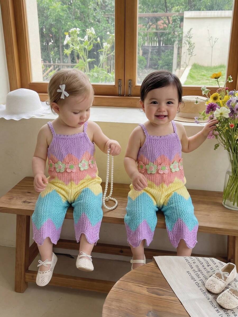 SHEIN Vintaside Kids Mono de verano para bebé niña, pantalones holgados con estampado lindo, estilo europeo y americano - Multicolor - Ver 1