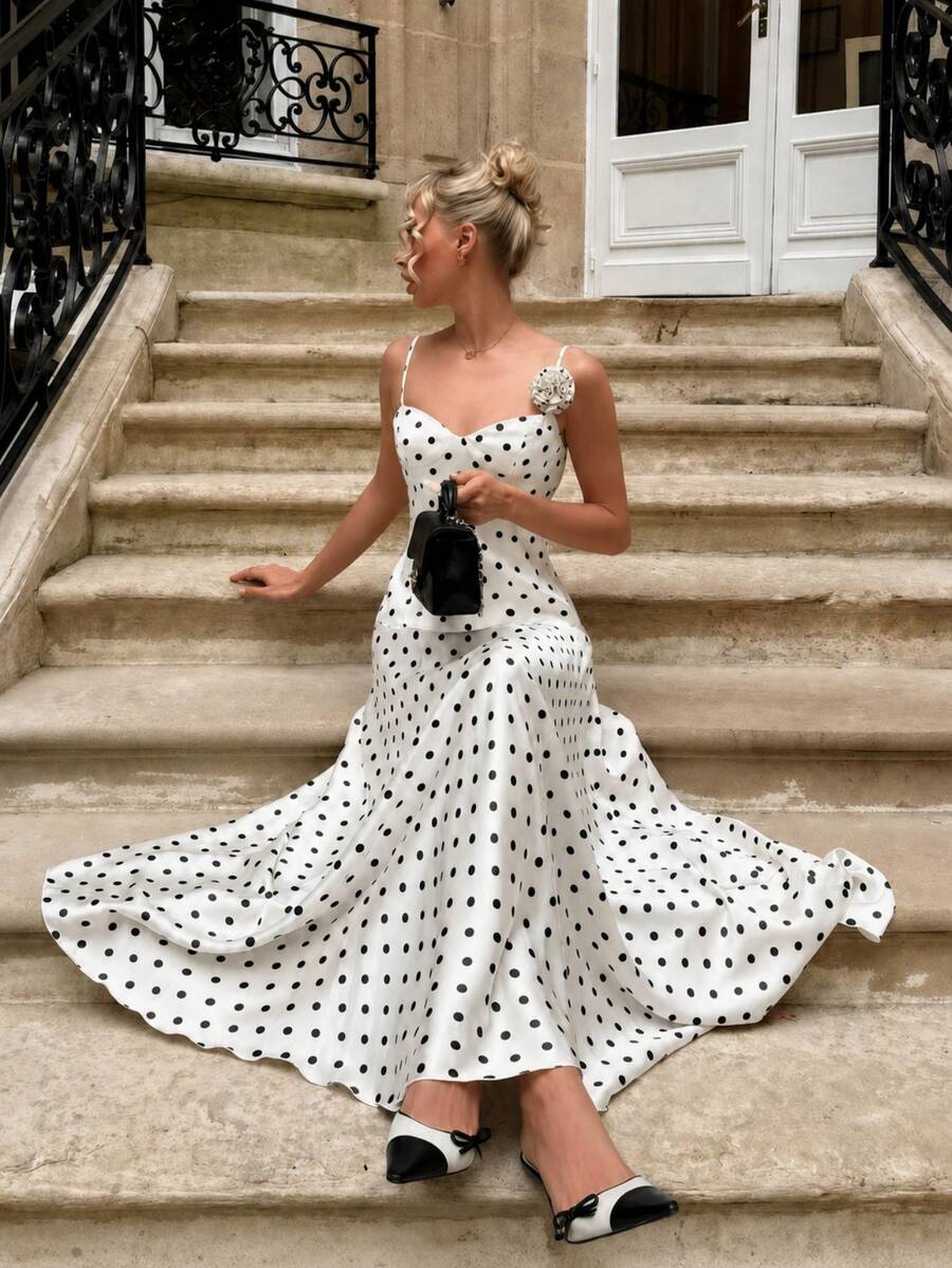 Cévolie French Polka Dot Floral Decor One-Shoulder High Waist Slimming Long Dress - White - View 1