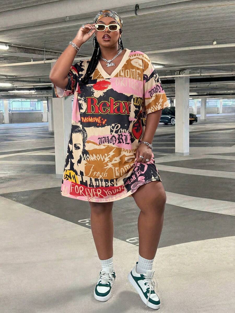 SHEIN CURVE+ Plus Size Women V-Neck Short Sleeve Loose Casual Cowboy Knit Mini Dress, Y2K Style Street Wear, Retro Poster Pattern, Concert Beige Summer - Multicolor - View 1