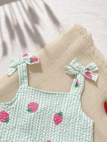 SHEIN Playful Pals 2件套女婴幼儿/新生儿0-3岁休闲日常可爱度假条纹蝴蝶结装饰吊带背心+短裤套装，春夏款 - 彩色 - 查看 3