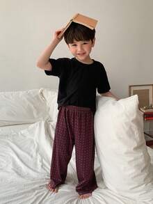 DAZY Bộ đồ ngủ cho bé trai kiểu dáng thường ngày, gồm quần ống rộng kẻ caro và áo thun rộng. - Màu tím - Xem 6