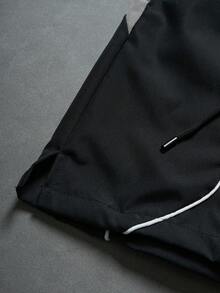 Manfinity ZONE917 Men's Contrast Color Patchwork Letter Print Drawstring Waist Shorts, Holiday - Light Grey - View 5