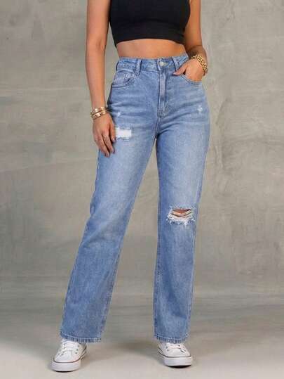 Jeans rectos para mujer, corte clásico, tiro alto, diseño favorecedor, denim resistente, detalles rasgados, ajuste cómodo, prenda versátil para outfits urbanos y casuales, estilo moderno y bohemio, pantalón vaquero diario