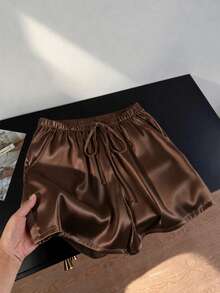 GlowEve Quần short nữ thời trang, thanh lịch, màu trơn, cạp cao, lưng thun, có dây buộc, túi chéo, dáng rộng, thoải mái, mặc hàng ngày. - Cà phê nâu - Xem 4