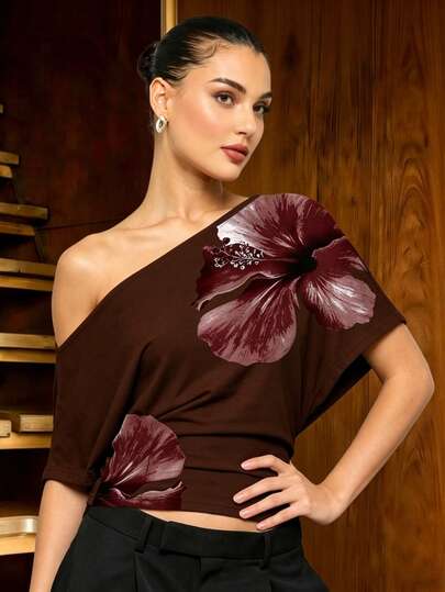 Aidyla Damska koszulka z asymetrycznym ramieniem w kolorze kawy w stylu retro z nadrukiem kwiatowym hibiskusa