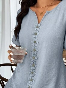 Weeklong Plus Size Women's Spring/Summer Vacation Floral Patchwork Ruffle Trim Loose Short Sleeve Top - Dusty Blue - View 3