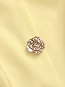 Franclia Pure White Sleeveless Vest, Draping Fabric Slim And Neat, A-Line Asymmetric Hem With Rose Gold Buttons, Creating Elegant Commuter And Urban Chic Style - Yellow - View 6