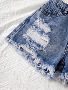SHEIN Tween Girls Y2K Casual Spring Summer Break Light Washed High Waist Ripped Raw Hem Denim Jeans Shorts With Raw Hem, Summer Beach City Break Boho Vacation Shorts, Summer Concert Festival Casual Rave Outfits, Girls Summer Brunch Graduation Outfits Light Blue - Medium Wash - View 4