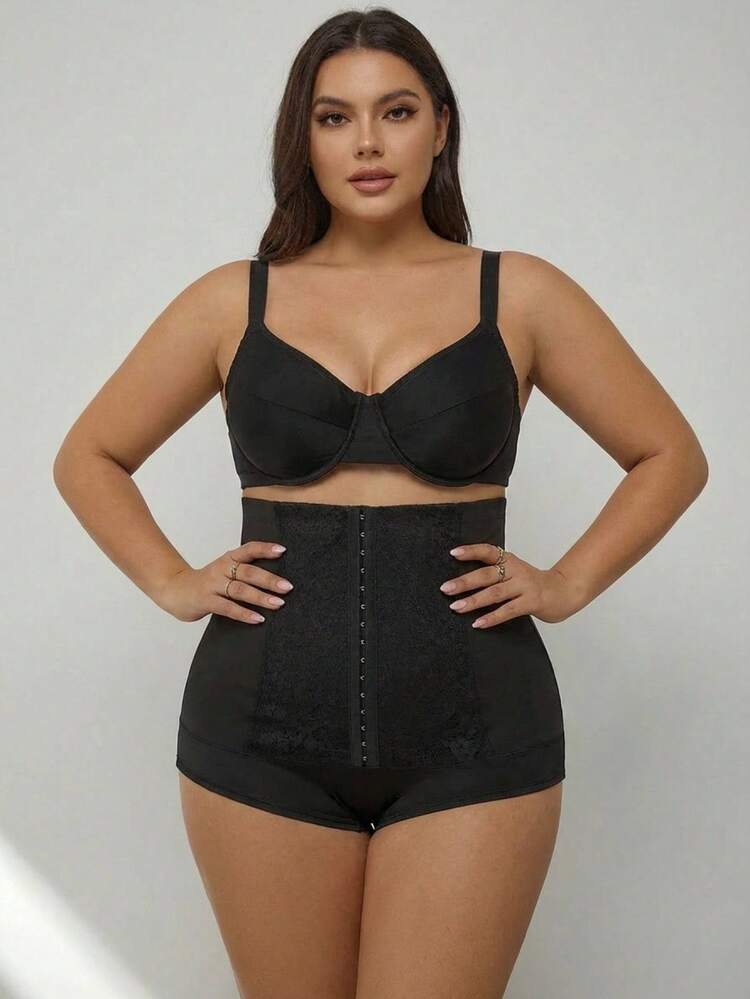 SHEIN CURVE+ 加大码女式黑色性感蕾丝拼接高腰塑形短裤/2026新款/新年加大码女式曲线塑形裤 - 黑色 - 查看 5