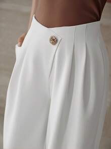 MOTF PREMIUM FOLD PLEATED SLANT POCKET PANTS - White - View 2