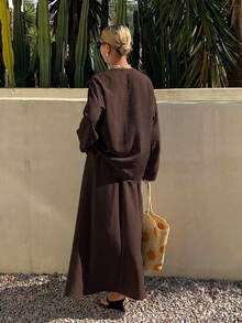 DAZY Setelan Linen Vintage Minimalis Musim Semi & Musim Panas untuk Wanita, 2 Potongan, Kemeja dan Rok Longgar Kasual - Coklat - View 2
