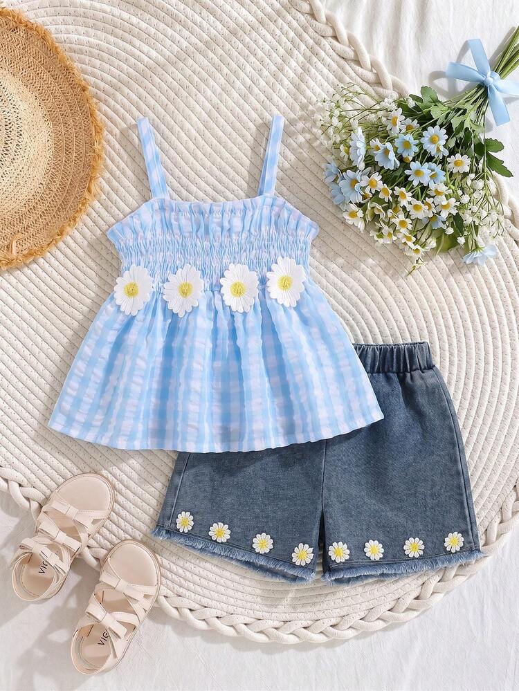 SHEIN Elladie kids 两件套女童休闲通勤甜美蝴蝶结吊带背心，蓝白拼接花卉装饰，搭配牛仔短裤，春夏乡村风儿童夏季套装 - 藍色 - 查看 8