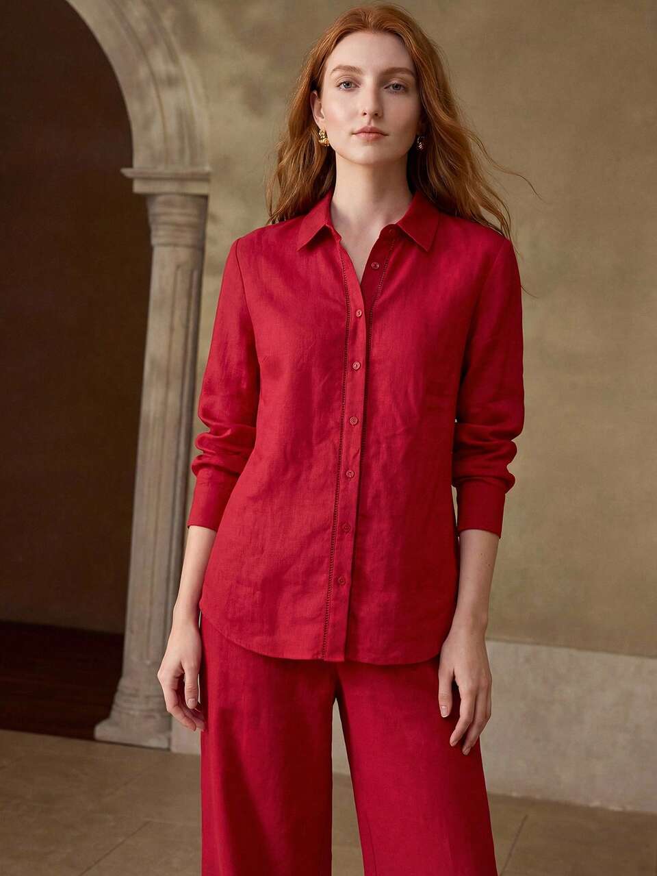 LINEN BUTTON UP SHIRT
