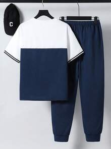 Vacaura 2件套青少年男童休闲撞色拼接字母印花T恤和运动裤套装 - 藍色 - 查看 2