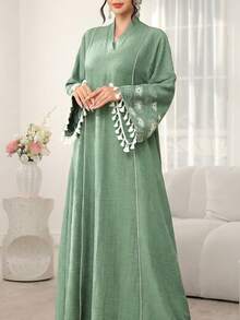 Al Najma Áo dài dáng rộng thoải mái thêu họa tiết tua rua ở tay áo, kiểu dáng truyền thống dành cho nữ. - màu xanh lá - Xem 6
