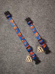 SUPERMAN X SHEIN 一套卡通图案宠物旅行背带和牵引绳套装，包括项圈、便携收纳袋，多种尺寸可选，肩带长度可调节，适合猫、狗、超级英雄等宠物。 - 彩色 - 查看 6