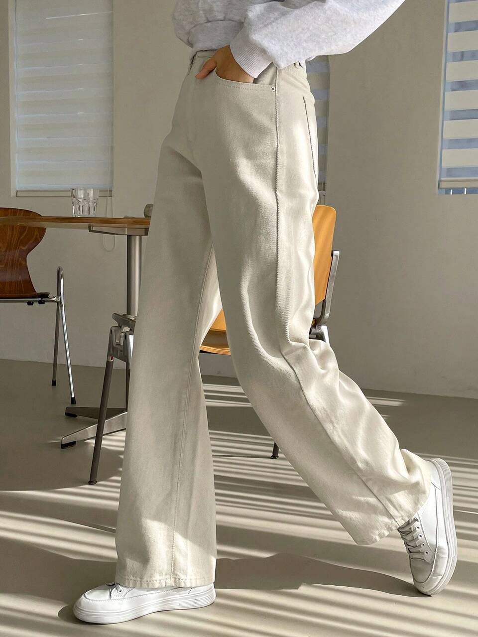 Women's Casual Versatile Solid Color Straight Leg Jeans Petite