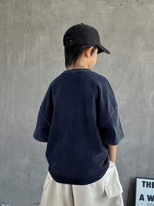 SHEIN Áo thun dệt kim tay ngắn cổ tròn dáng rộng, màu bạc, dành cho trẻ em/bé trai, thích hợp mặc đi học, làm vườn, đi biển, dự sinh nhật, mùa xuân, hè, thu, đông. - Màu xanh hải quân - Xem 2
