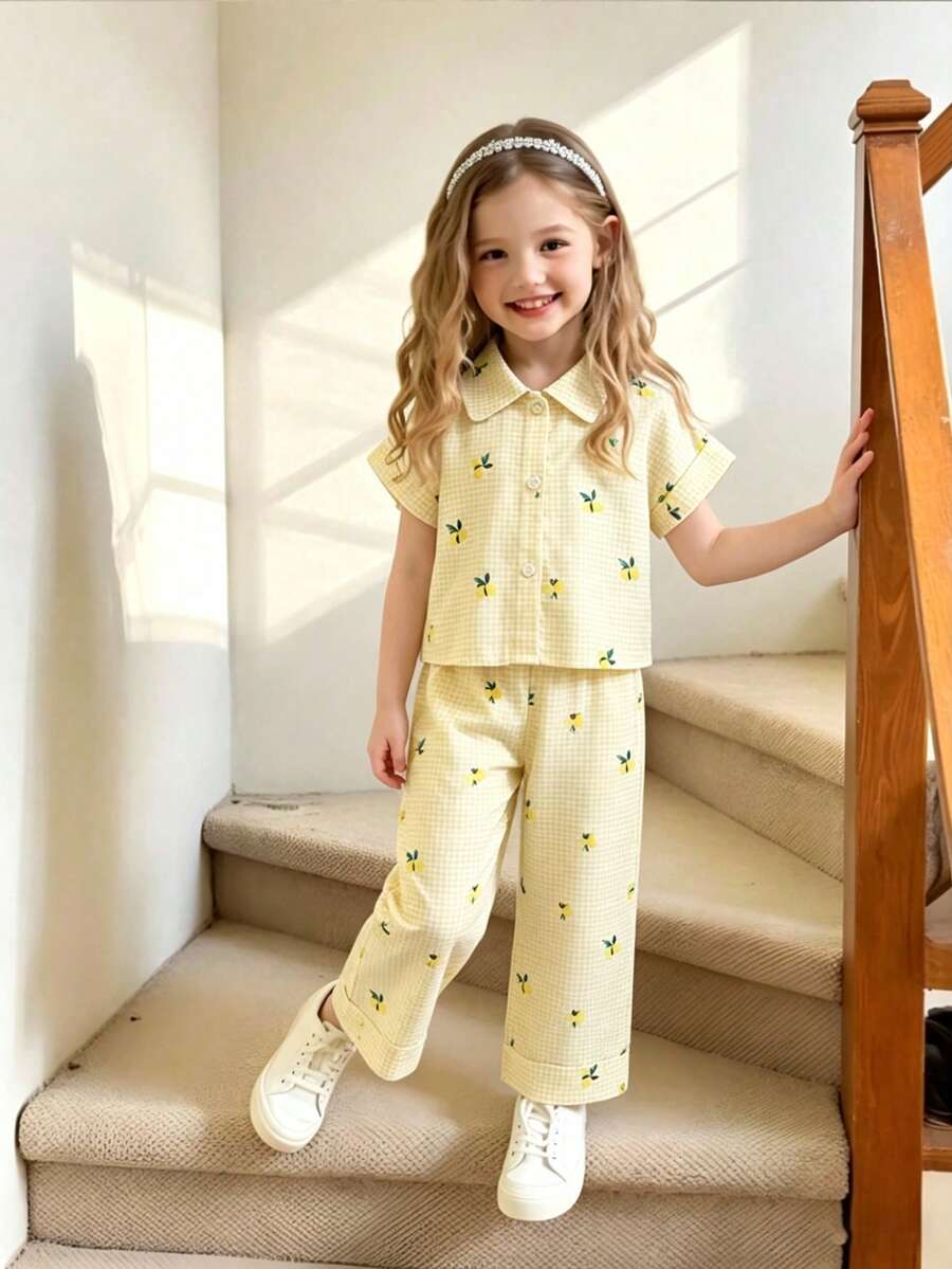 SHEIN Playful Pals Young Girl Summer Lemon Print Set,Short Sleeve Collared Button Shirt & Loose Wide Leg Pants 2 Pieces Set,Gentle & Energetic Fresh Color Outfits - Yellow - View 1