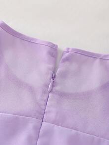 Qadelle Đầm nữ màu trơn cổ tròn eo dáng chữ A chất liệu chiffon phối họa tiết tay loe, thanh lịch, thích hợp đi nghỉ mát, đi làm, dự tiệc, ngày Valentine, phong cách Pháp cổ điển, đa năng, dự tiệc đầu xuân/hè, tay loe ngắn, màu xanh nhạt, dáng dài ngang gối. - Màu tím - Xem 7