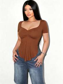 Camiseta de manga larga para mujer con cuello cuadrado minimalista de unicolor, diseño de bajo asimétrico de - Óxido marrón - Ver 5